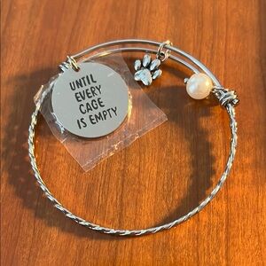 Animal welfare Bracelet. Until Every Cage Is Empty, 2 other charms, NEW